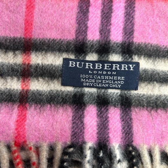 Pink Plaid Burberry Cashmere Fringe Trim Scarf - Picture 2 of 14